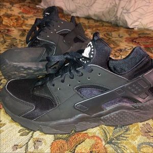 Nike Huarache & Calvin Shirt